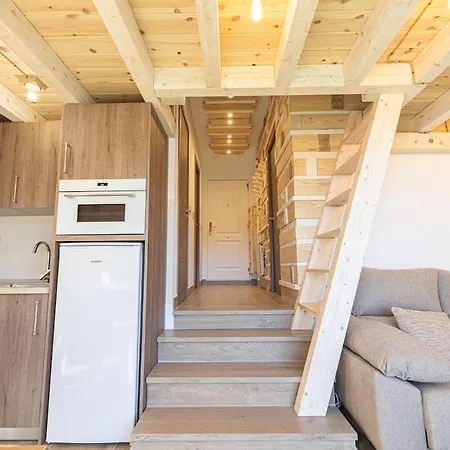 Apartment Lakhasmi